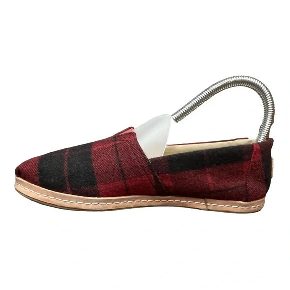 TOMS‎ RED PLAID FELT ON LEATHER ALPARGATA FLAT SLIP-ON SHOES WOMEN'S SIZE 6 - Picture 2 of 11